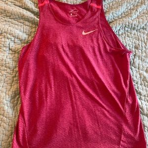 Nike tank